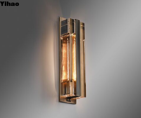 Yihao Luxury Brass Wall Lamp with LED Light Source and 30000 Hours Lifespan for Modern Indoor Decoration
