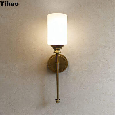 Modern Design Brass Wall Lamp with 3500K Warm White Light for Living Room Decoration